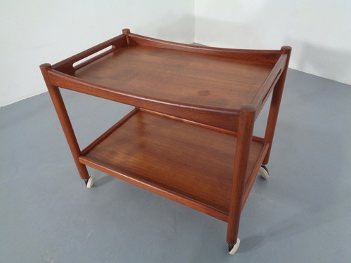 Teak tea trolley hans j - by,