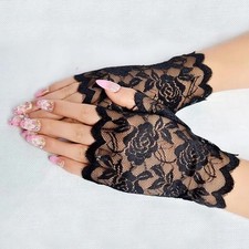 Black Lace Gloves NEW Short