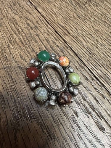 Vintage crystal brooch - vintage,