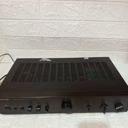 Rotel 930ax integrated - rotel,