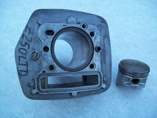 Cylinder with piston cylinder bank cylinder block cylinder base Kawasaki Z 250 LTD