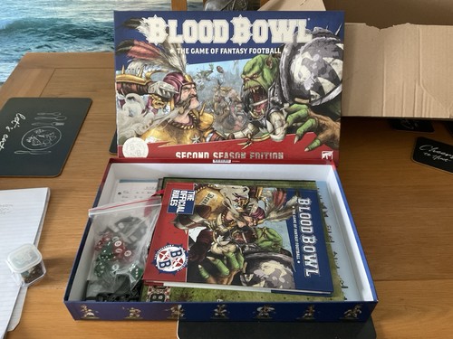 Blood bowl second - blood,