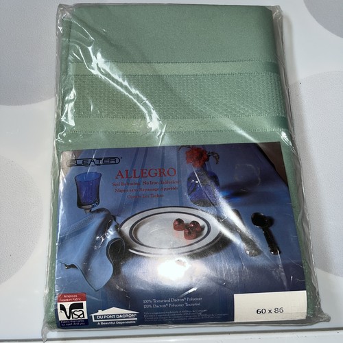 Table cloth sleater vintage - table,