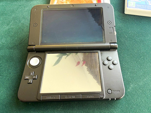 Nintendo 3ds black handheld - nintendo,