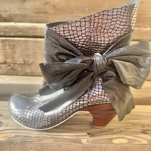 Irregular choice us 8 - eu,