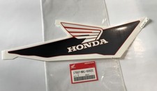 Sticker left tank - sticker L