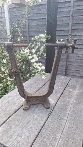 Vintage bicycle wheel - bicycle, truing