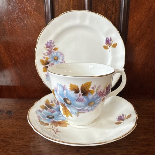 Vintage 1950s arklow bone - vintage,