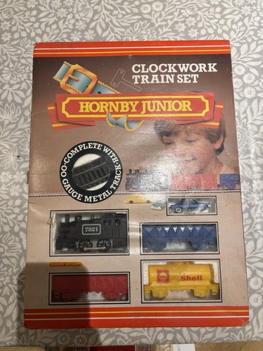 Hornby junior clockwork train - junior,