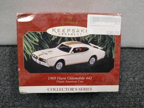 Hallmark keepsake christmas - keepsake,