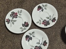 ROYAL ALBERT MASQUERADe set of