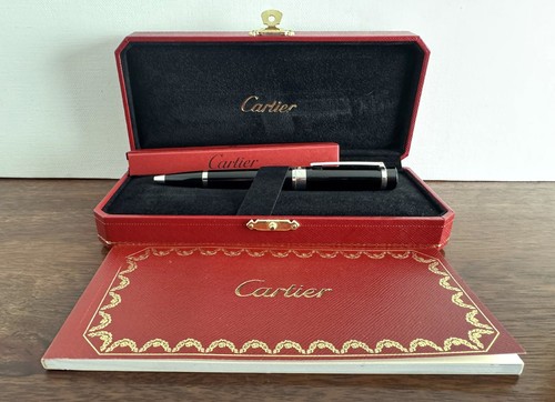 Cartier pasha black platinum - black,