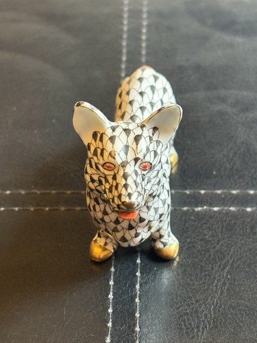 Herend porcelain fishnet dog - porcelain,