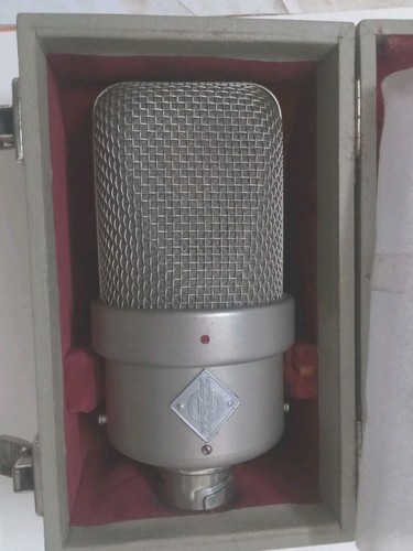 Neumann type very rare - b,