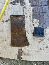 Old Axe Head 1 1/2lb needs Restoring
