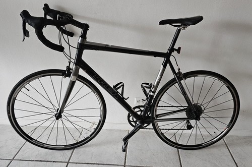 Trek road bike - 2.1, alpha