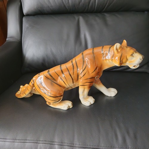 Royal dux big - big, tiger