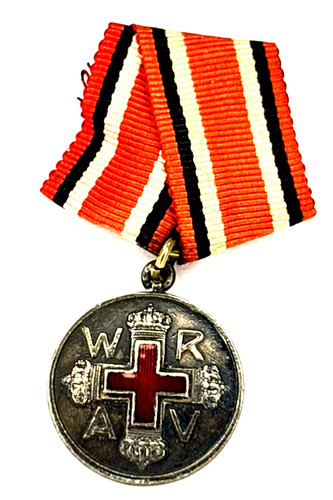 Rare prussia red cross medal - red,