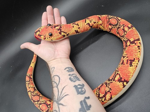 Rainbow boa printed - plush, soft