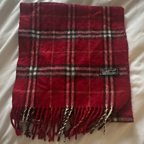 Burberrys lambswool - burberrys,