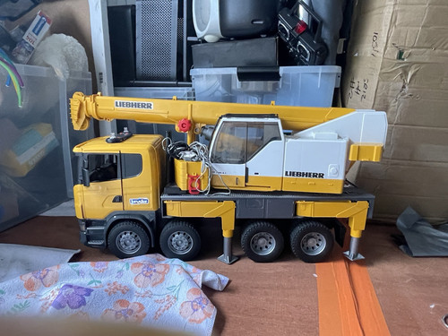 Bruder toys scania liebherr - toys,