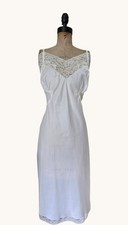 Plus Size Vintage 50s Barbizon