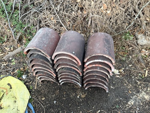 Clay ridge tiles half round - half,
