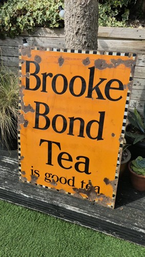 Large vintage brooke bond tea - large,
