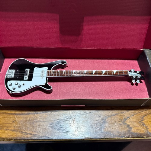 Axe heaven gl201 geddy - geddy, lee