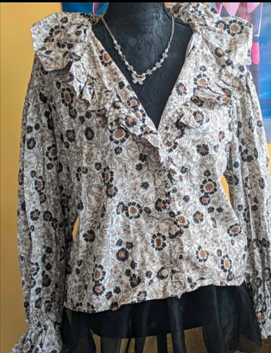 Zara floral ruffle collared