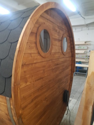Luxury outdoor barrel sauna
