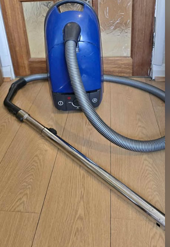 Miele vacuum cleaner - miele,