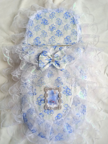 Frozen blue floral dolls - /,