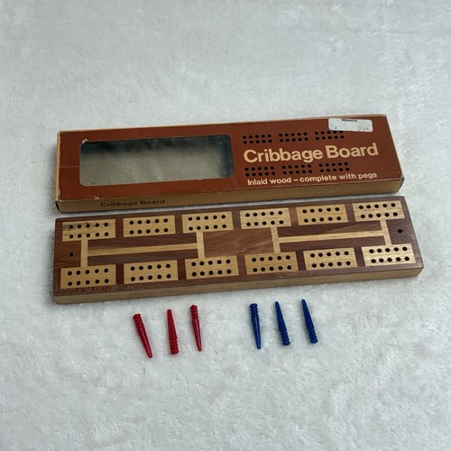 Vintage wooden cribbage board - vintage,