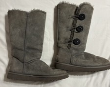 Women's UGG  Boots Triple Bailey Gray Size USA 7 Preowned