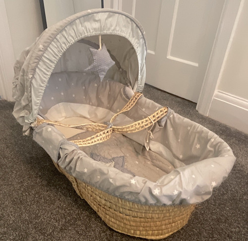 Mamas papas moses basket - mamas,
