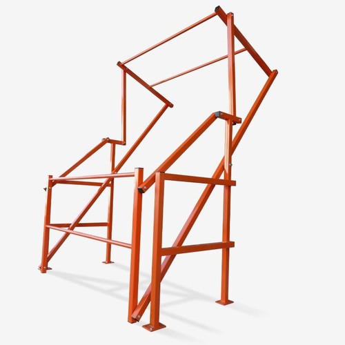 High mezzanine floor pallet - high,