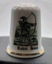 FINE BONE CHINA PYRAMID POTTERY ROBIN HOOD PORCELAIN THIMBLE ENGLAND GOLD TRIM ⭐