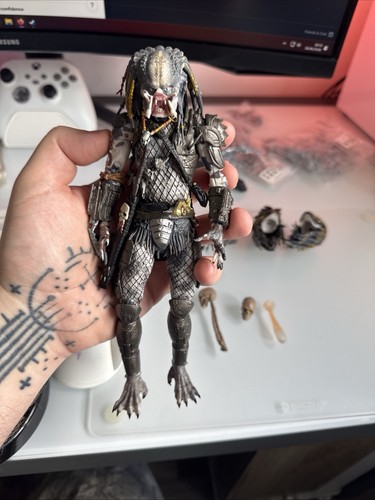 Neca elder predator action - neca,