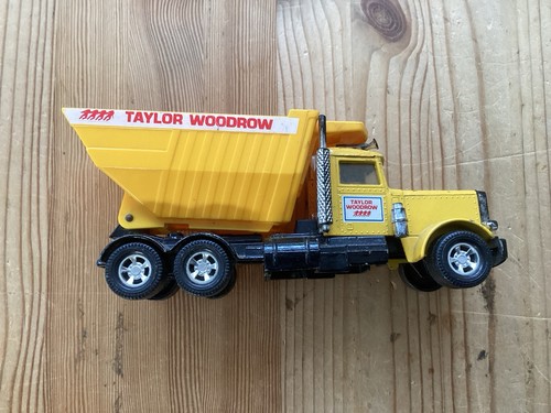 Matchbox superkings peterbilt - matchbox,