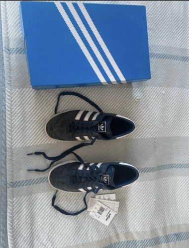 Adidas hamburg navy and - hamburg,
