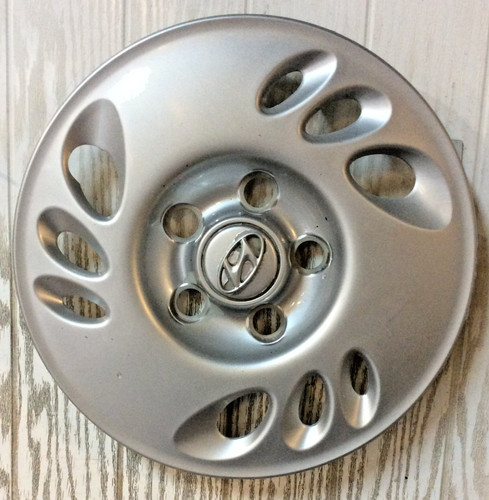 Hyundai h100 wheel - 14",
