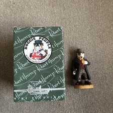 ROBERT HARROP - ENGLISH BULL TERRIER BULLSEYE DOG FIGURINE DP219 DOGGIE PEOPLE