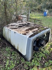 Toyota HiLux Canopy 4x4