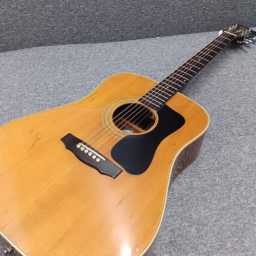 Guild d50 acoustic guitar - d50,