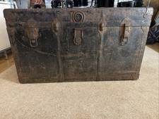 Vintage Metal Trunk Blanket