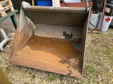 merlo telehandler bucket for P 26.6 used