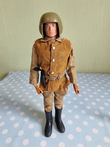 Vintage original action man - original,