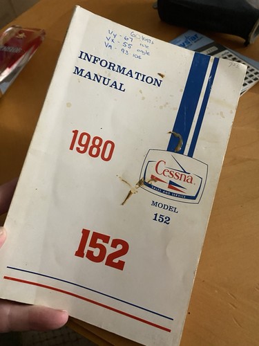 Cessna model 152 information - model,