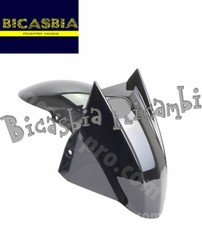 20821 - Black Front Fender